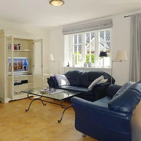Laendliche-Idylle-Im-Haus-1-302801